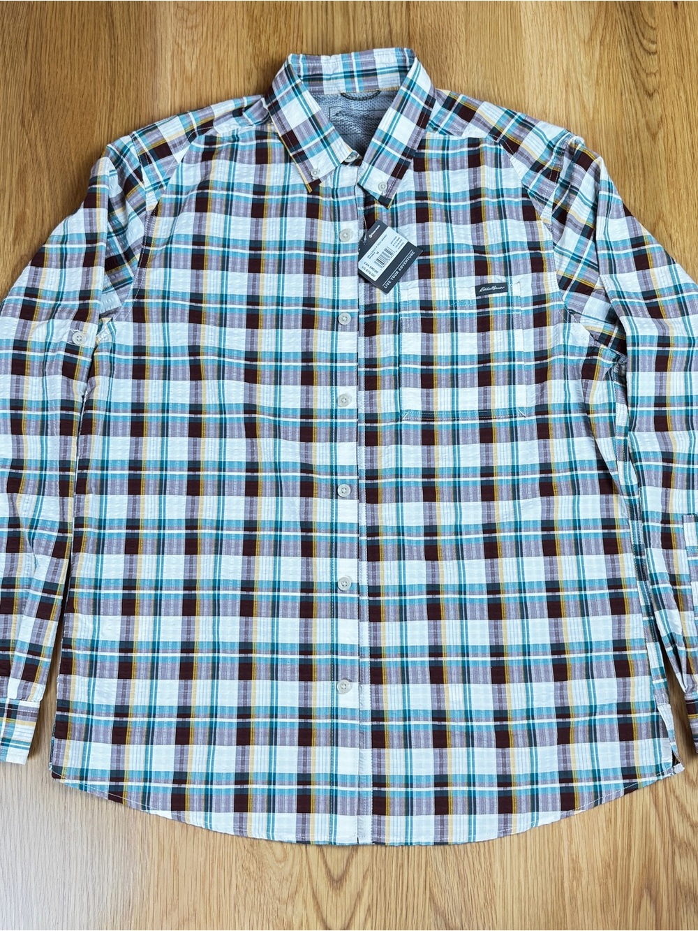 Eddie Bauer Tech Seersucker Pack It Plaid Button-Down Shirt Medium